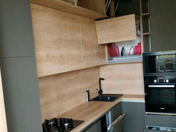 угловая кухонная мебель в стиле лофт